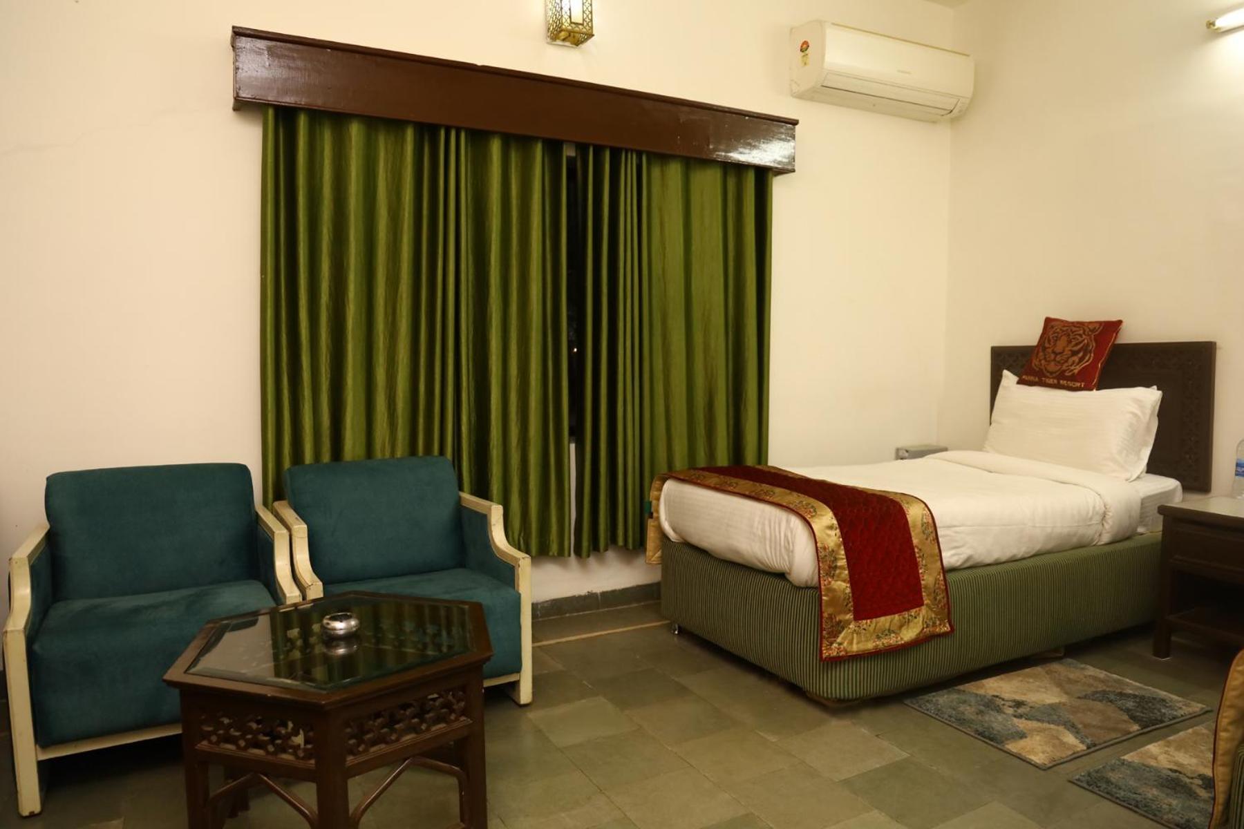 Panna Tiger Resort- Riverside Property Rajgarh  Экстерьер фото