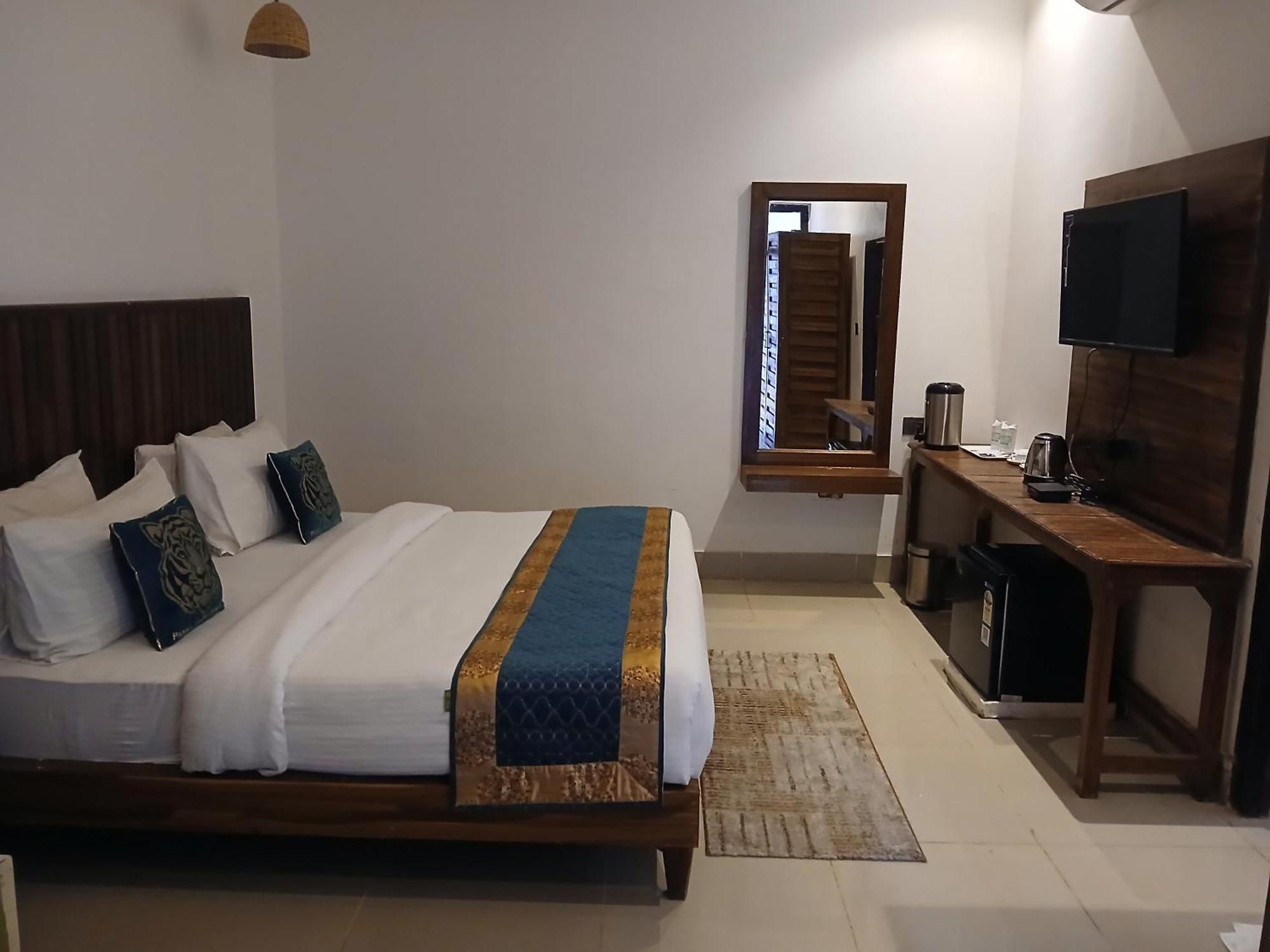 Panna Tiger Resort- Riverside Property Rajgarh  Экстерьер фото